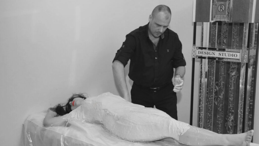 Замовити скульптуру, виготовлення скульптури техніками лайфкастинг від дизайн студії Романа Москаленка
